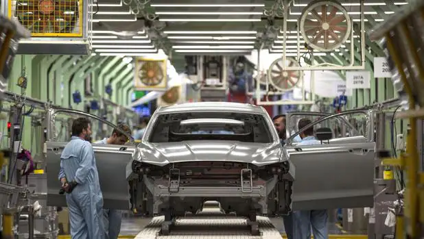 Imagen del interior de la factoría de Ford en Almussafes