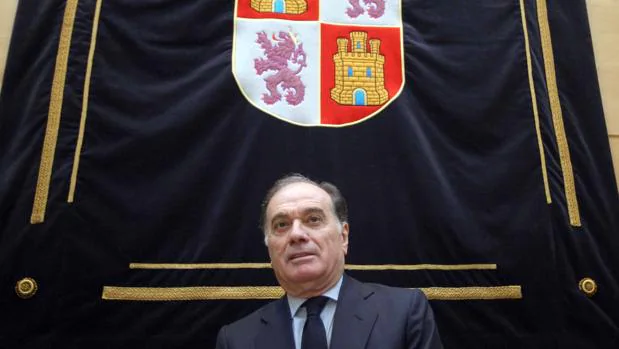 El exvicepresidente de la Junta y consejero de Economía, Tomás Villanueva