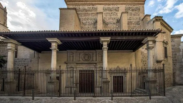 La Real Academia de Bellas Artes y Ciencias Históricas de Toledo ha dado la voz de alarma sobre la situación de la quincena de conventos que hay en la ciudad. En la imagen, convento de Santa Domingo el Real.