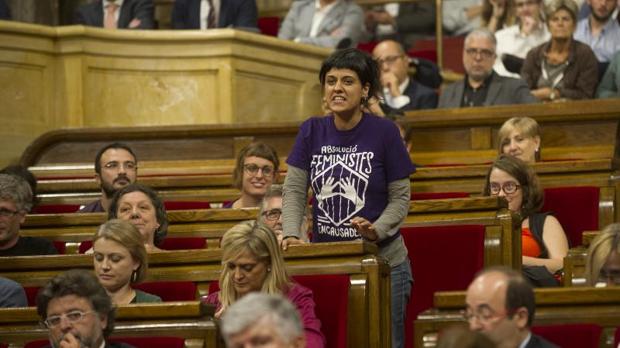 El Parlamento de Cataluña condiciona a los medios con el referéndum ilegal para recibir la publicidad institucional