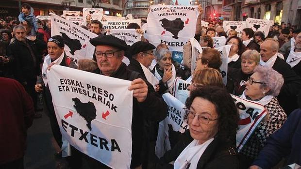 El PSE sostiene que el acercamiento de los presos de ETA al País Vasco «no debería escandalizar»