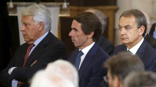 Los expresidentes en el evento conmemorativo de la adhesión a la UE