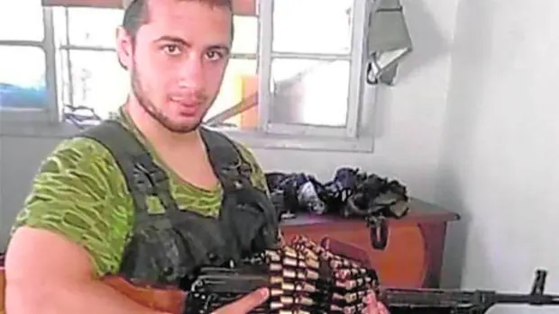 Ahmed Samsam en un vídeo propagandístico de Daesh