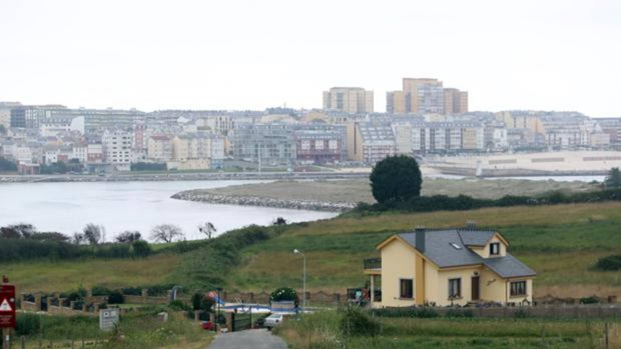 Panorámica del litoral de Foz(Lugo), una de las localidades de A Mariña que experimenta un mayor crecimiento