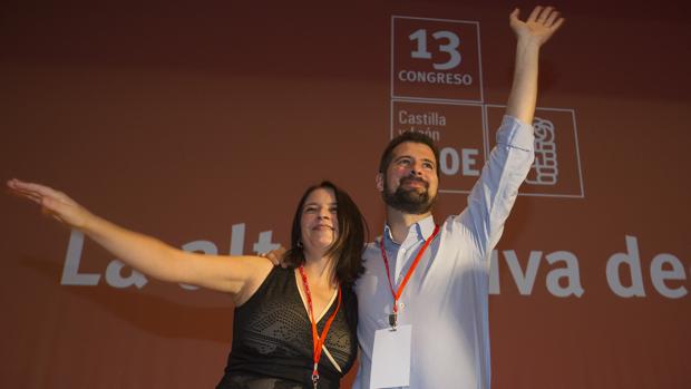 Adriana Lastra junto a Luis Tudanca en el Congreso Regional del PSOE