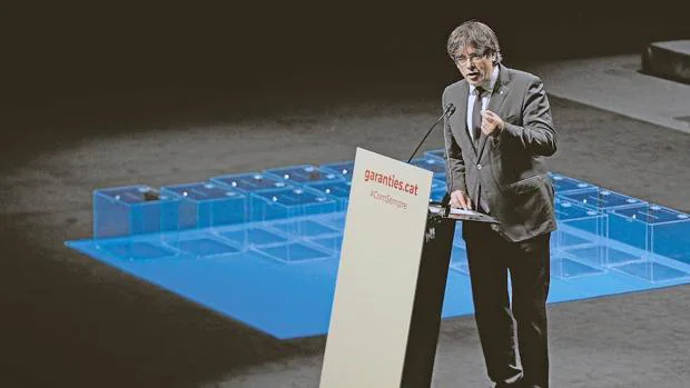 Carles Puigdemont, durante la presentación de la ley del referéndum