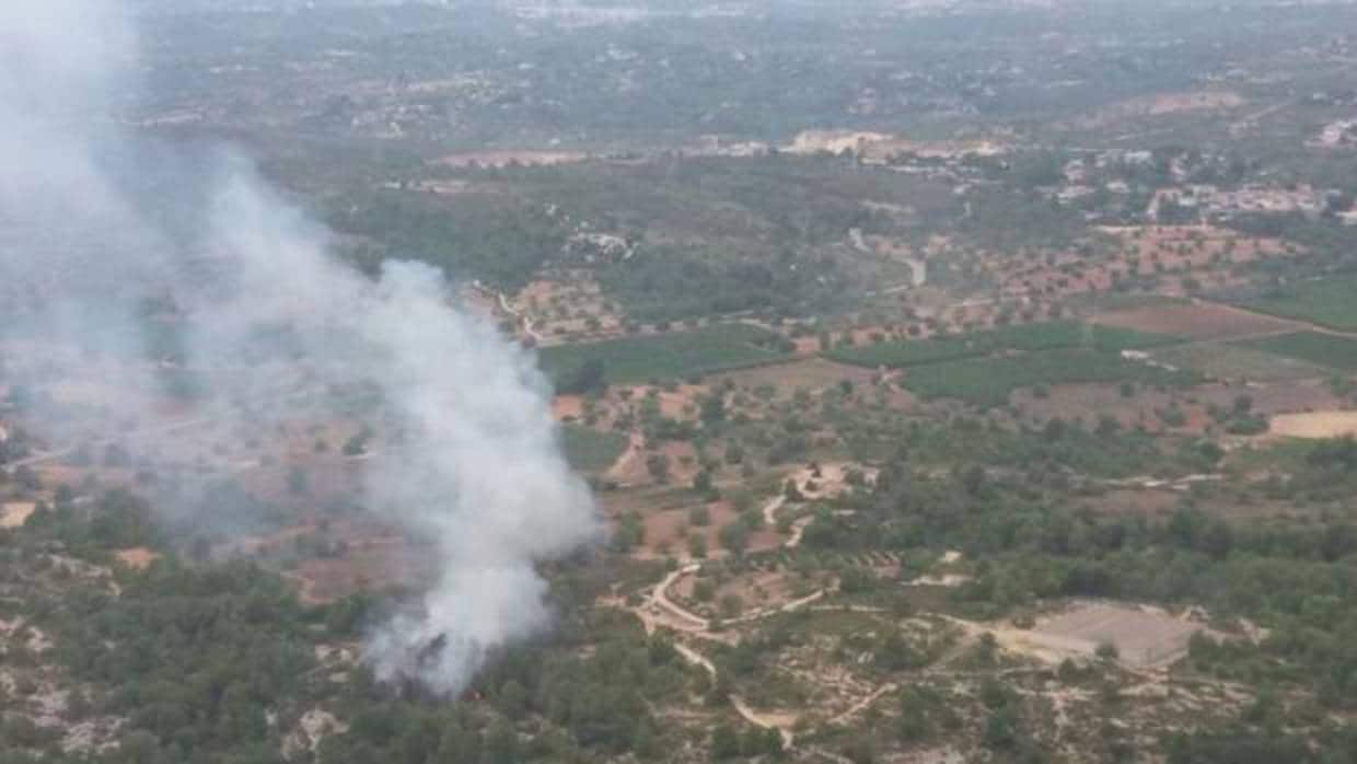 Imagen del incendio forestal declarado en Turís