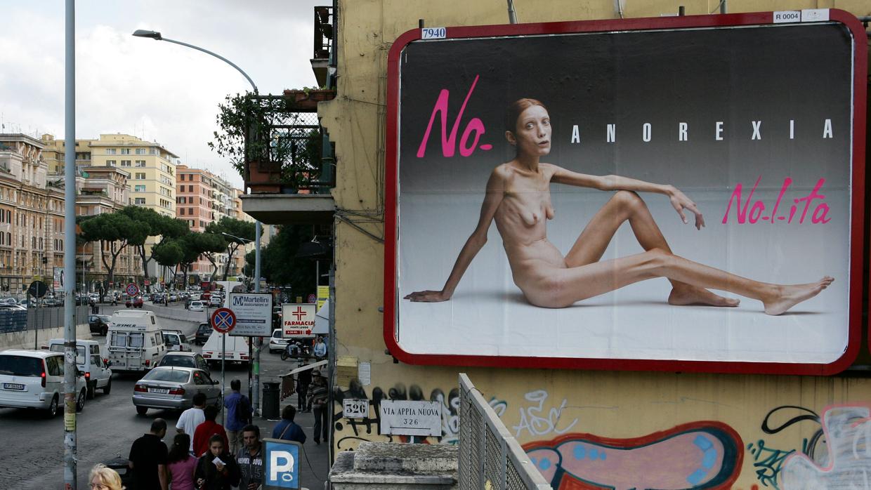 La campaña de la marca Nolita, en la que aparecía una modelo anoréxica, desató la polémica en 2007