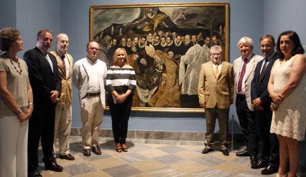 Miembros de las insituciones implicadas en la exposición en el Museo de Sta. Cruz