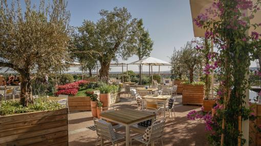 Terraza de verano de Las Rozas Village