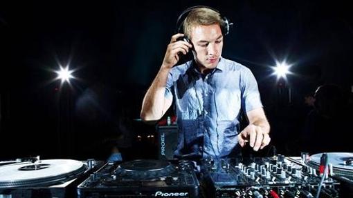 El Dj Diplo en concierto