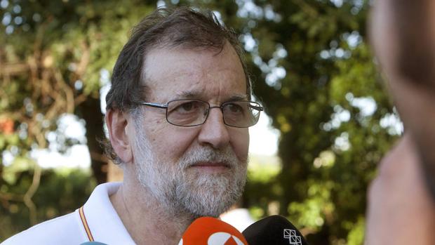 Rajoy no descarta un Consejo de Ministros el día 16 por Cataluña