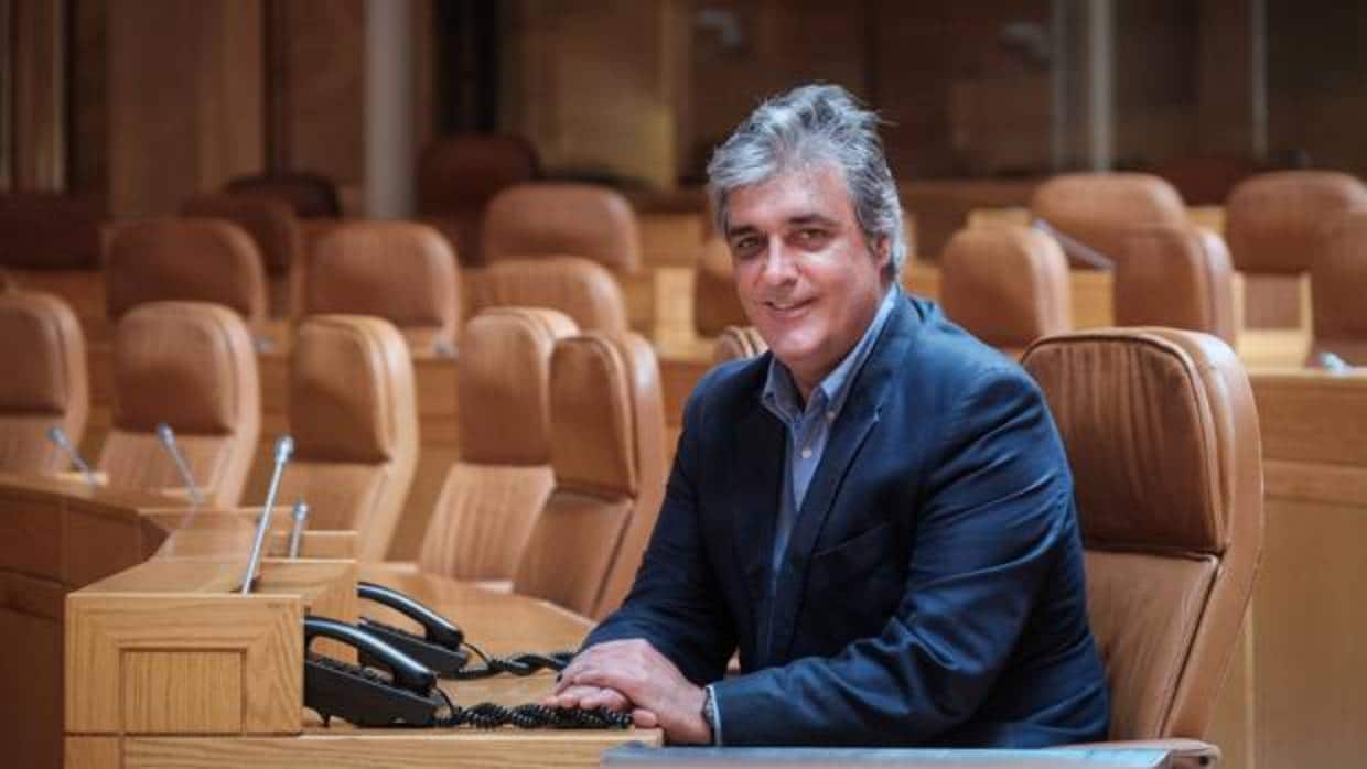 Pedro Puy, en el Parlamento gallego