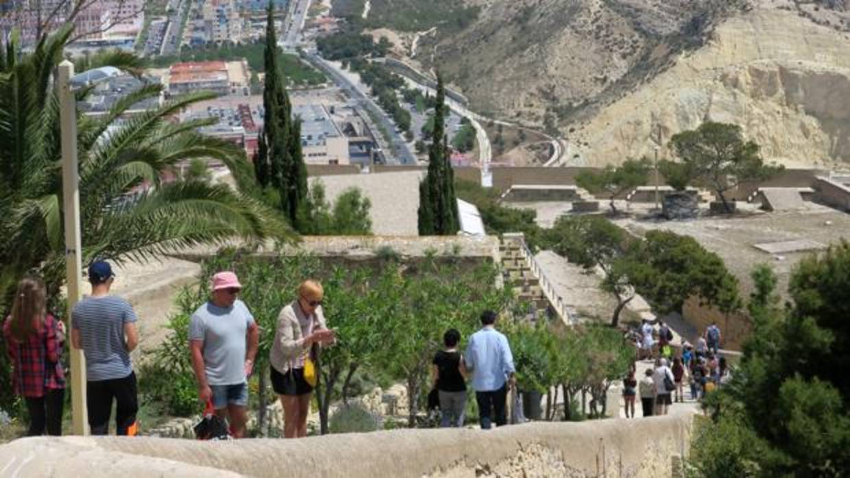 Imagen del castillo de Santa Bárbara