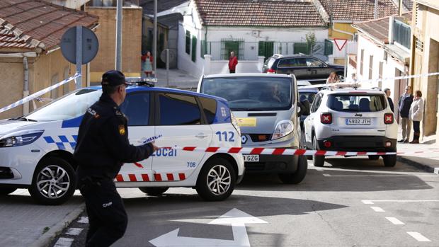 Sale de prisión el acusado de apuñalar veinte veces a su madre el pasado marzo en Salamanca