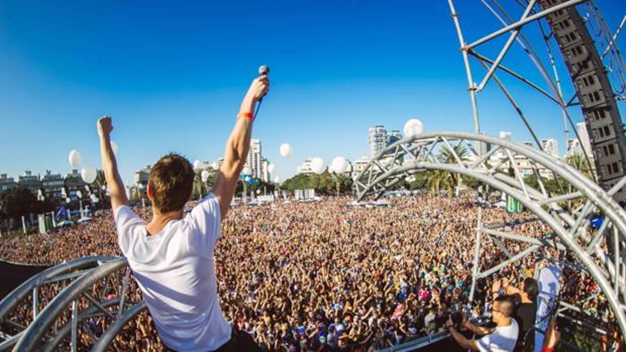 Uu festival de música en la zona turística Eliat