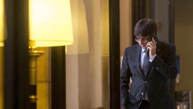 El Constitucional rechaza hoy el recurso de Puigdemont contra la suspensión de la ley de reforma del Parlament