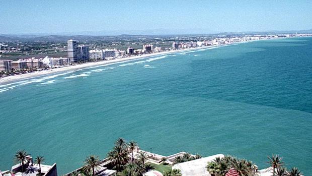 Muere un bañista de 87 años en la playa del Gurugú de Castellón