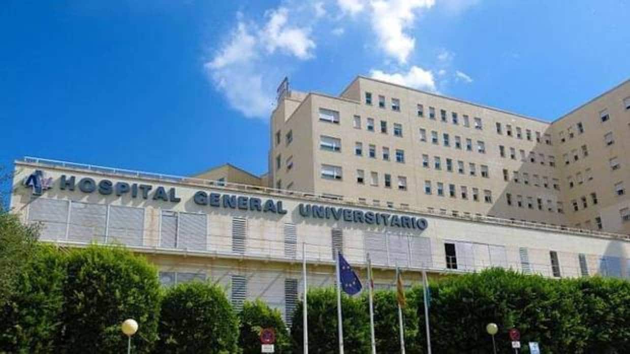 Imagen de archivo de la fachada del Hospital General de Alicante