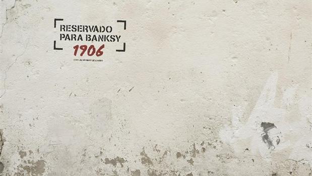 Ferrol quiere que Banksy pinte en sus paredes sus propias Meninas