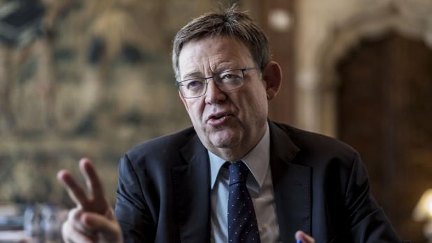 Ximo Puig cita a su nueva ejecutiva el mismo día que Mariano Rajoy visita Valencia