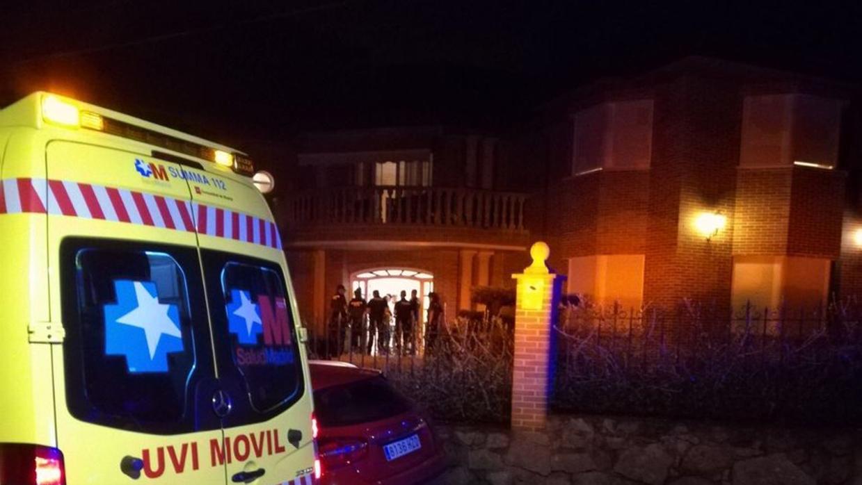 Una ambulancia se trasladó hasta el lugar de la agresión, en Boadilla del Monte