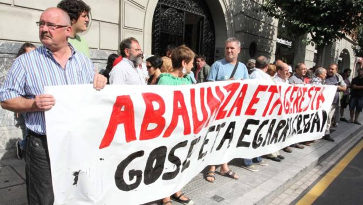 El PP denuncia el apoyo económico del Ayuntamiento de Vitoria a organizaciones proetarras
