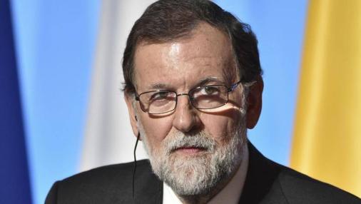 Rajoy atiende a los medios en París tras la cumbre del G-4
