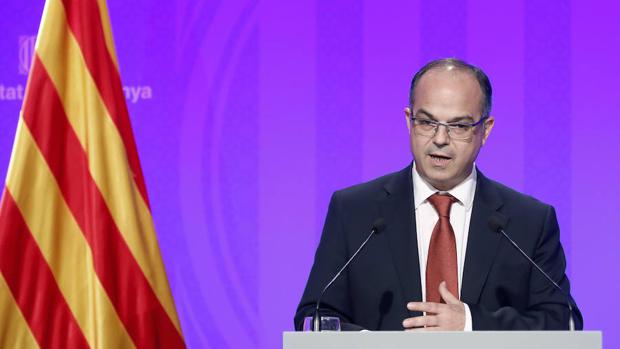 El Govern no descarta aprobar la ley del referéndum con un decreto ley