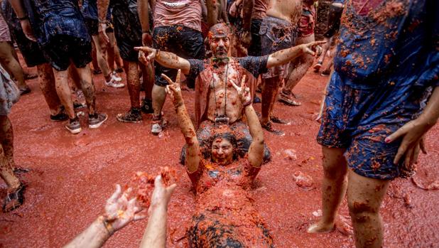 «He venido a la Tomatina porque la vi en una película de Bollywood»