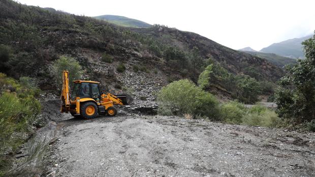 Peñalba de Santiago vuelve a quedar incomunicado por nuevos desprendimientos