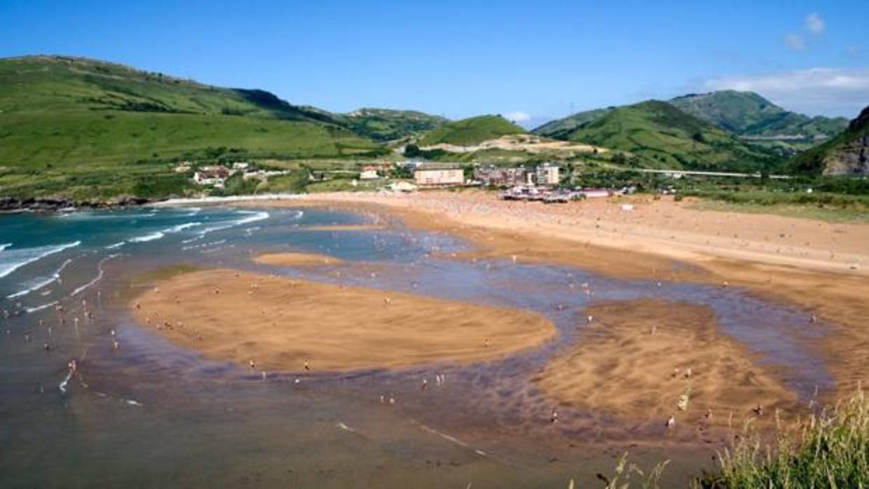 La playa de La Arena, en Muskiz