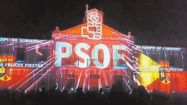Logo del PSOE en el Ayuntamiento de Villagonzalo Pedernales