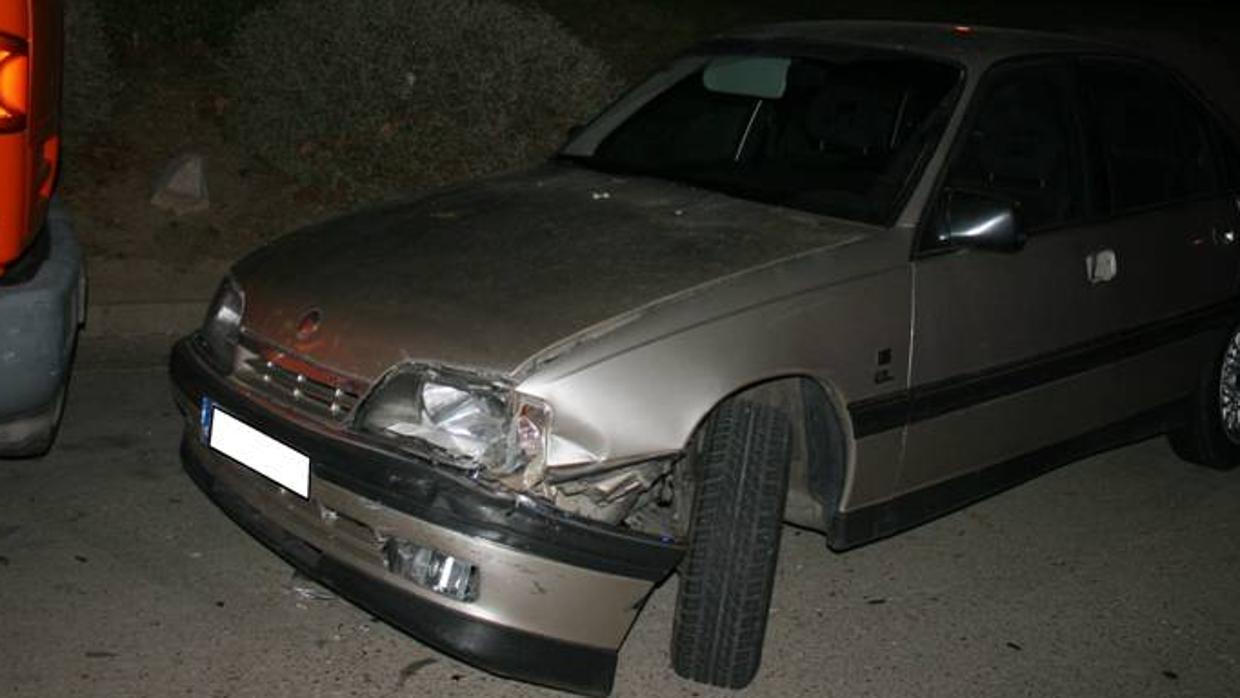 Estado en que quedó el vehículo tras la accidentada fuga