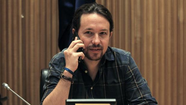 Iglesias alerta a sus diputados: «El PP está creando un estado de excepción»