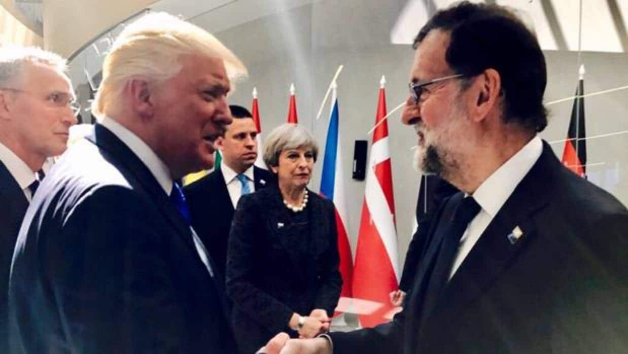 Donald Trump y Mariano Rajoy en la reunión de los países miembros de la OTAN el pasado mes de mayo