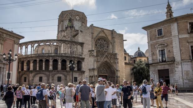 El tiempo en Valencia: el martes llegan las nubes y comienzan a bajar las temperaturas