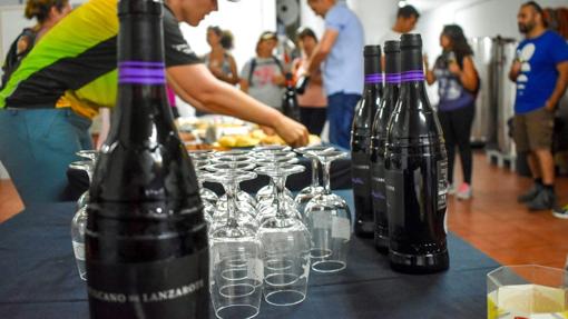 Senderismo con final en la bodega Vulcano en Lanzarote