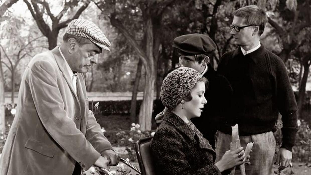 Luis Buñuel con Catherine Deneuve en el rodale de «Tristana», Toledo 1970