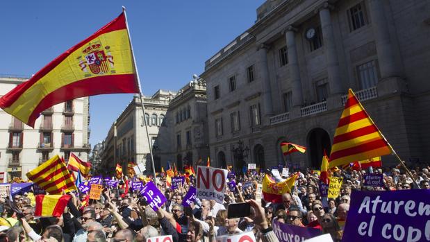 Sociedad Civil Catalana (SCC) pide «el doble o el triple» de voluntarios para la manifestación del 8-O