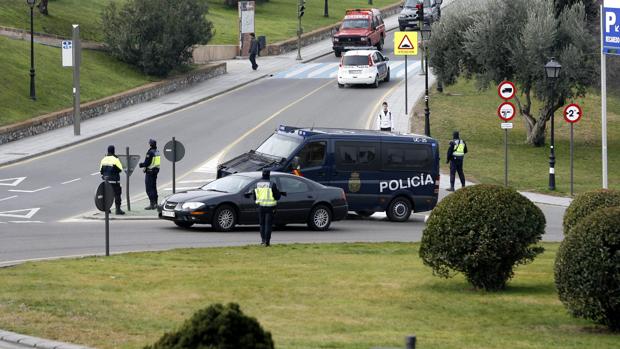 Detenido un conductor ebrio que se fugó tras atropellar a un policía local en Toledo