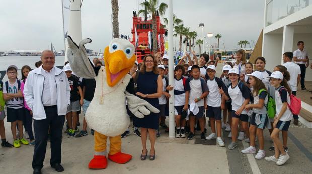 El Consell apoya la campaña «Mares Limpios» de la ONU durante la Volvo