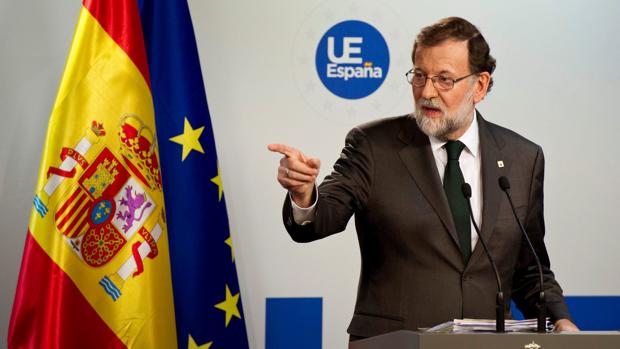 Rajoy justifica la intervención en Cataluña: «La situación es límite»