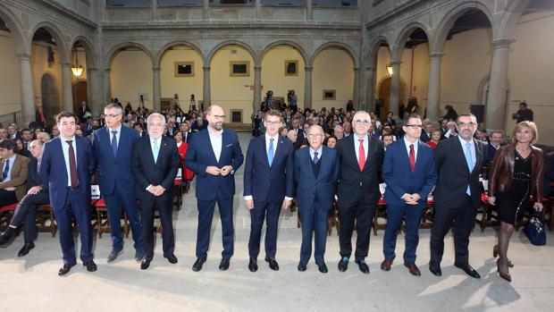 Feijóo apela a los valores del Camino ante «viejos fantasmas» separatistas