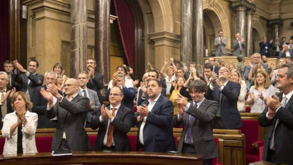 Momento en el que el Parlamento catalán aprobó las «leyes de desconexión» el pasado 6 de septiembre