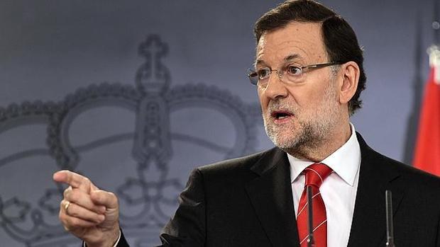 Rajoy pide calma tras la independencia de Cataluña: «El Estado de Derecho restaurará la legalidad»