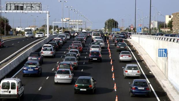 Fomento alerta de un retraso de una década en las obras del acceso norte a Valencia por bloqueo político