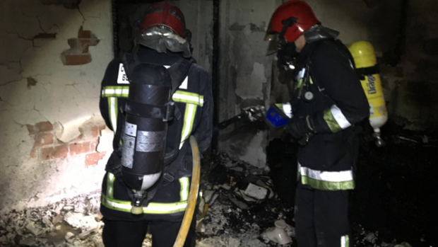 Dos muertos y 13 heridos en el incendio de una vivienda en Burriana