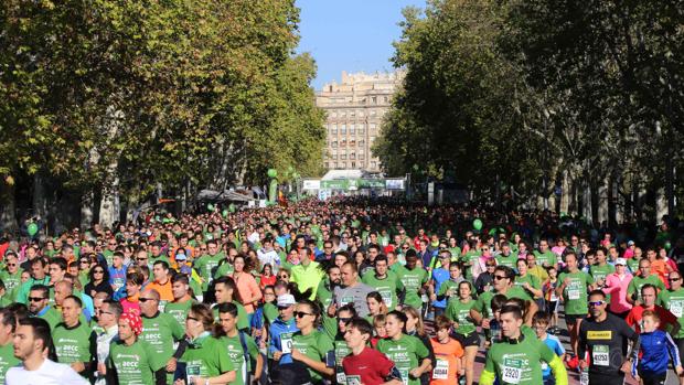 Más de 45.000 andarines, en marcha contra el cáncer