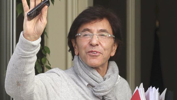 El exprimer ministro belga Elio di Rupo cree que Rajoy ha actuado como un «franquista autoritario»